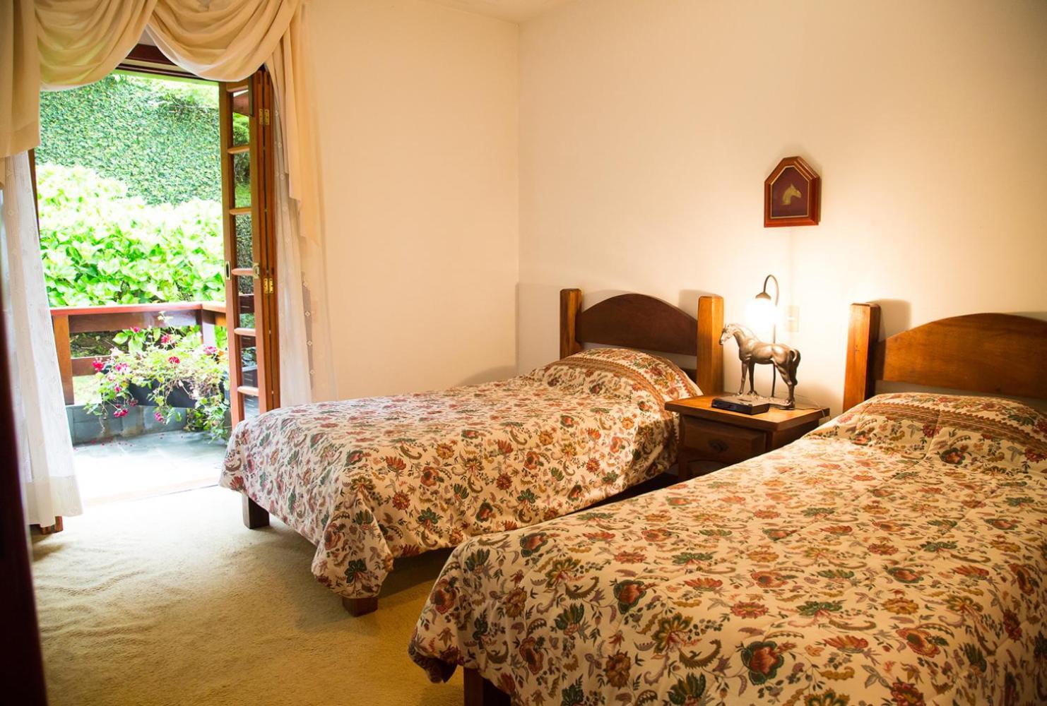 Apartamento Para Temporada No Alto Do Capivari Campos do Jordão Cameră foto